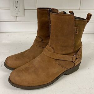 Teva Women's De La Vina Dos Mid 1017145 Size 8.5